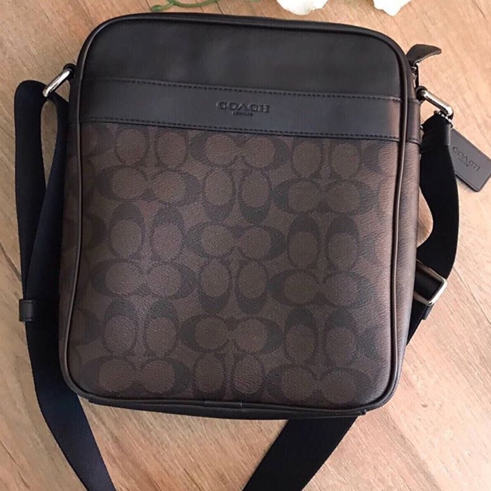 ⛔️SOLD⛔️ 🍀Coach Men’s Set🍀 - Picture 7 of 8